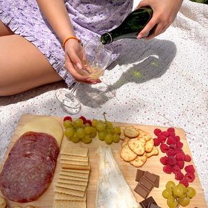 Meet your Posher, Avery